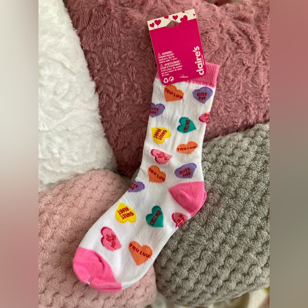 💕🧦 1 Pair Claire’s Colourful Valentines Candy Hearts Ladies Crew Socks